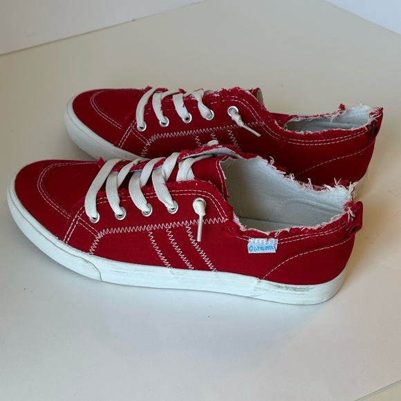 Obtaom Sneaker Comfortable Walking Shoes Red Canvas Women’s Slip On Sz 11 - Picture 3 of 9